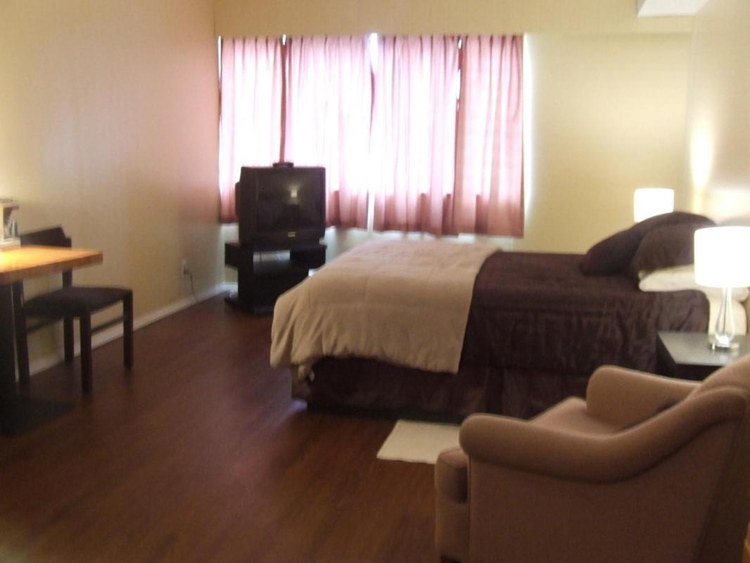 Providence Place Inn Port Hardy Ngoại thất bức ảnh